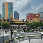Eastern Hub - Jing\'An Temple Branch Stylish 3Bedrooms In Bustling Location Surrounded By Trendy Bistro And Bar Street, Only 100M From Subway